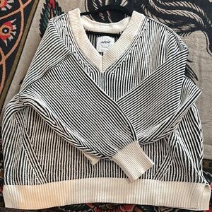 Aerie Black and White Striped Women's Sweater